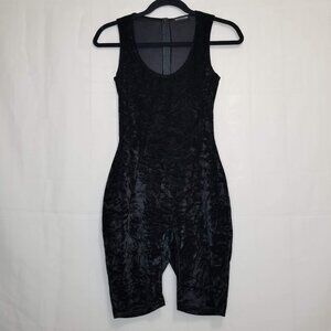 Pretty Little Thing velvet romper black size 10 jumpsuit sleeveless shorts